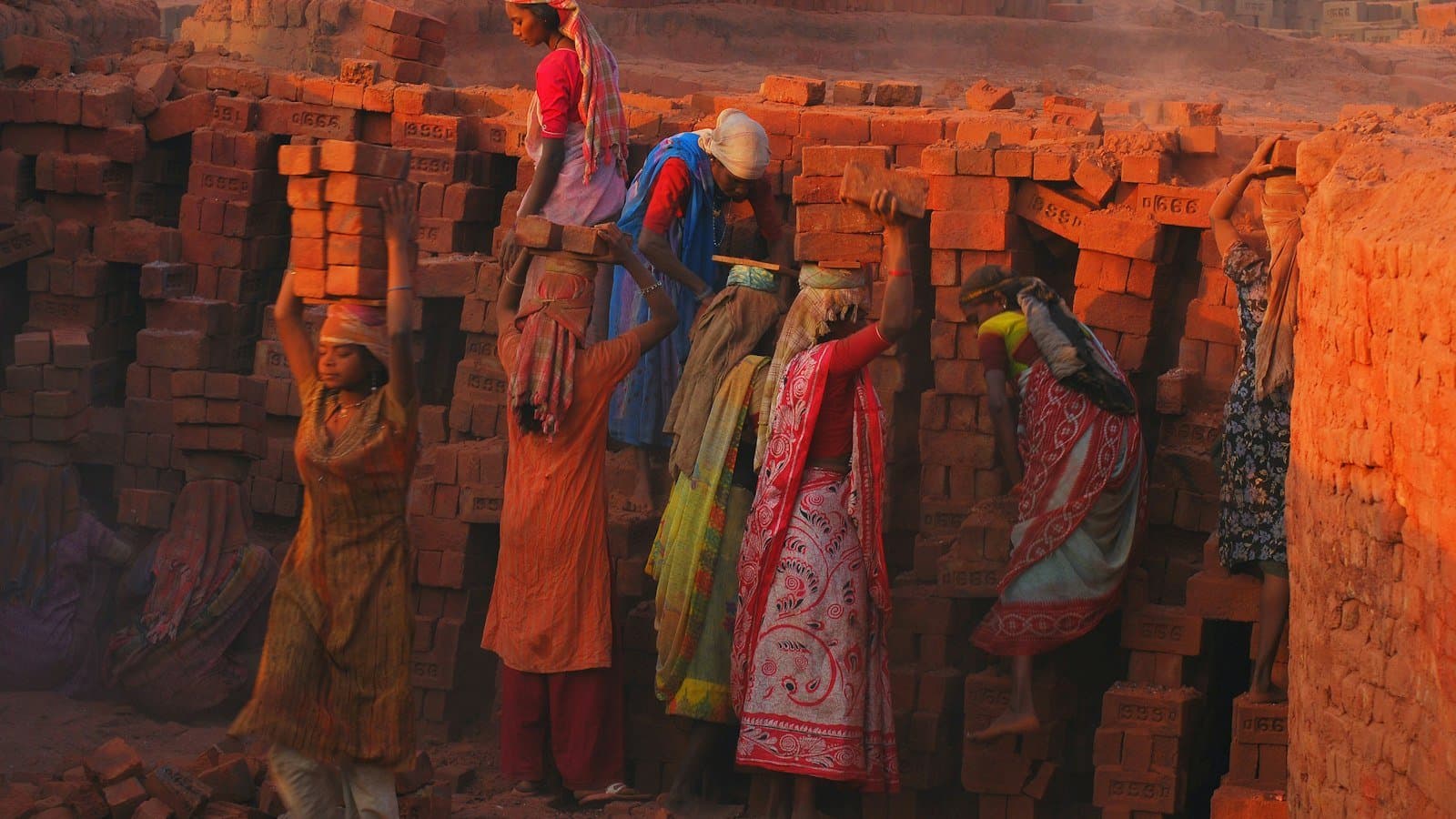 One Year After Notification, India's Labour Codes Are Still Not Operative — Here's the Government's Fix
